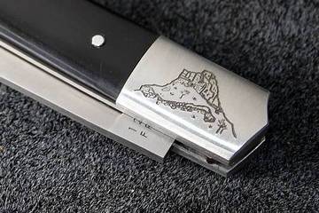 couteau personnalisé gravure laser chateau roquefixade