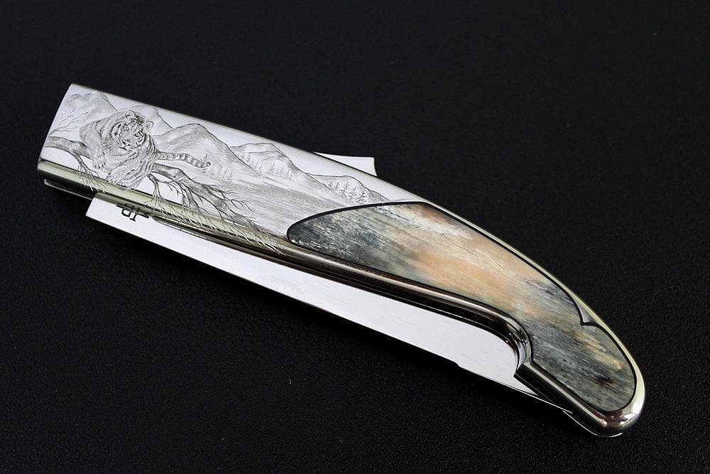 couteau-collection-gravure-tigre-fabre-mof