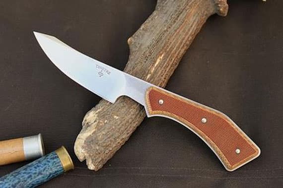couteau-chasse-skinner-micarta-brown