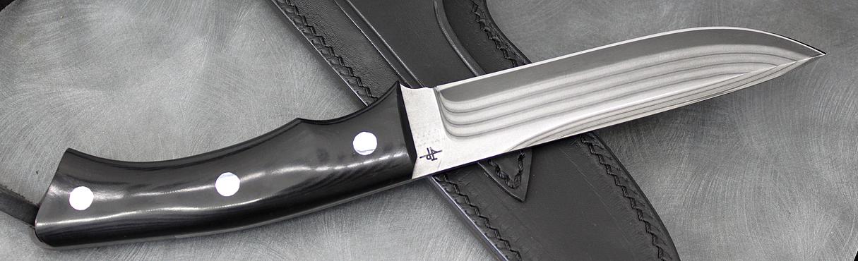 couteaux de bushcraft