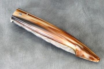 Grand couteau pliant Berger corne jaspée acier damas inox