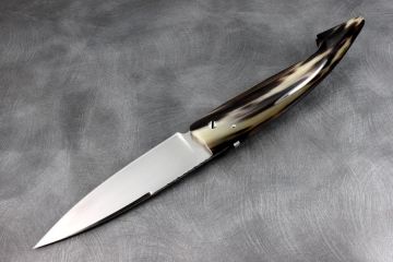 Couteau custom capucin Berger manche corne acier inox RWL34