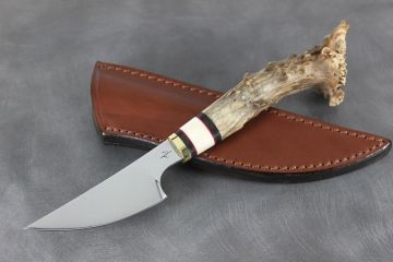 Petit couteau en bois de chevreuil Skinner lame acier damas inox