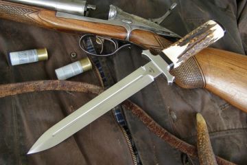 Couteau de chasse Dague de venerie manche bois de cerf et buffle