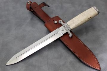 Couteau de chasse Dague de venerie manche bois de cerf gravure Marc FABRE (MOF)