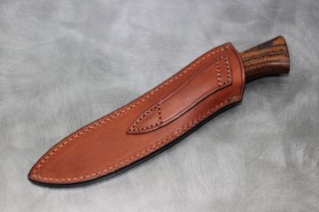 Couteau chasse Poignard bocoté acier damas carbone