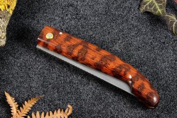 Couteau custom Montségur Prestige damas carbone amourette