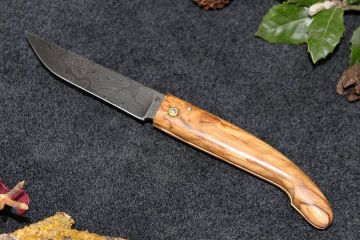 Couteau custom Montségur Prestige damas carbone ronce d\'olivier