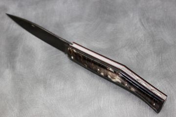 Couteau pliant Catalan corne de bélier acier damas carbone dark