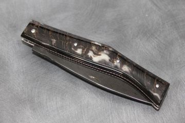 Couteau pliant Catalan corne de bélier acier damas carbone dark