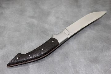 Couteau de chasse \"le Ragot\" manche morta chêne noir acier inox RWL34