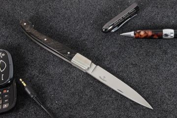Couteau de poche Pyrène 11 cm lame 12c27 manche corne de buffle