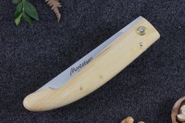Couteau de poche régional Montségur rustique buis acier 12c27