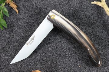 Couteau de poche traditionnel Montségur corne jaspée brune acier xc75