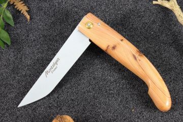 Couteau de poche traditionnel Montségur genévrier acier carbone xc75