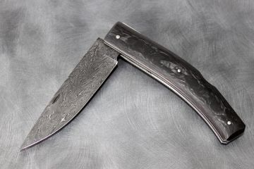 Couteau lame damas Le Chasseur 13 cm fibre de carbone