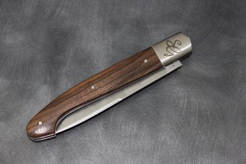 Couteau pliant artisanal gravure personnalisée modèle Pyrène