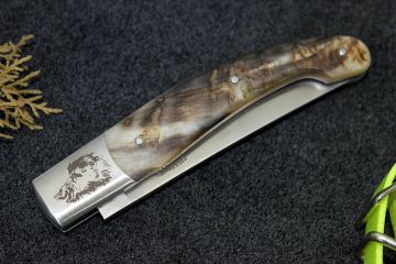 Couteau pliant Baroudeur gravure sanglier acier RWL34 bélier foncé