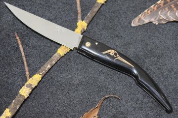 Couteau pliant chasse bécasse, Plantaurel corne noire acier inox 12c27