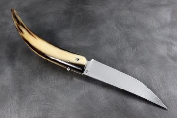 Couteau pliant Epervier corne jaspée acier damas inox