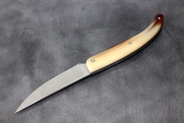 Couteau lame damas inox le Ptipoche 10,5 cm corne jaspée