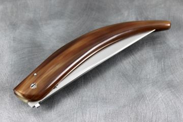 Couteau pliant Epervier corne jaspée brune lame acier inox RWL34