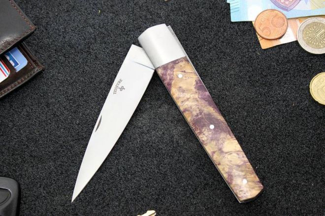 Couteau pliant Espadon lame 14c28n manche loupe d\'érable stabilisée violet