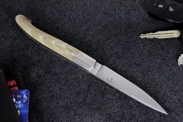 Couteau pliant Pyrène 13 cm lame 12c27 manche corne blonde