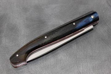 Couteau pliant Pyrène GM lame damas inox os de girafe