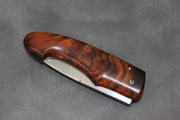 Couteau pliant Petit-gros, le couteau rigolo manche bois de fer d\'Arizona