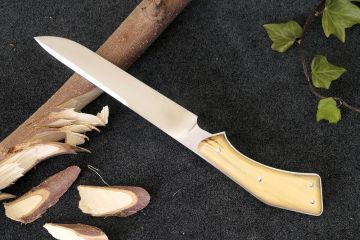Couteau de camp bushcraft artisanal acier mox27co vieux buis
