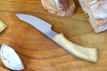 Couteau de table campagnard acier mox27co racine de buis