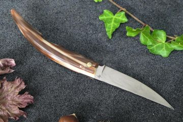 Couteau capucin damas inox Le Plantaurel manche corne jaspée brune
