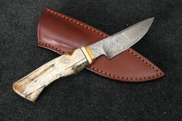 Petit couteau chasse Skinner os de mammouth stabilisé acier damas carbone