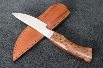 Couteau de chasse Skinner loupe de thuya acier inox RWL34