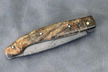Couteau pliant Peyrecave racine de hêtre stabilisée lame damas carbone