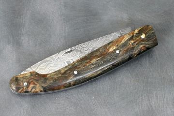 Couteau pliant Peyrecave racine de hêtre stabilisée lame damas carbone