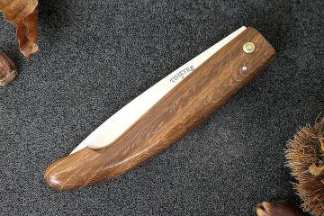 Couteau capucin traditionnel Berger acier carbone manche vieux chêne de ratelier