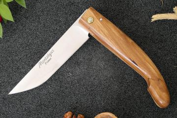 Couteau de poche traditionnel Montségur noisetier acier carbone xc75