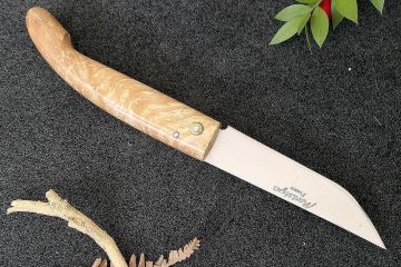 Couteau de poche traditionnel Montségur hêtre échauffé acier carbone xc75