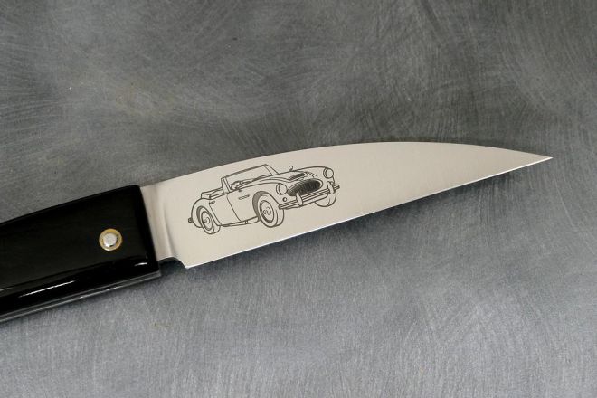 1 Marquage laser personnalisé sur couteau Chronopost